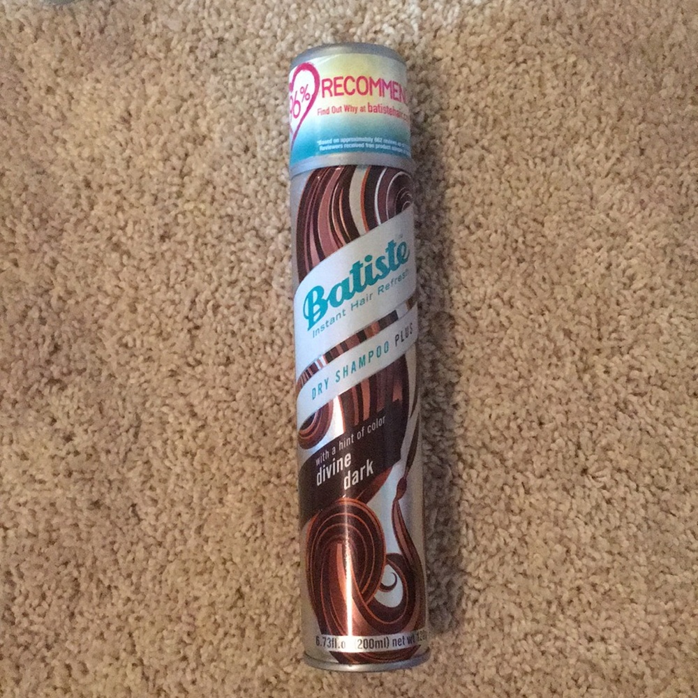 Batiste divine dark dry shampoo plus